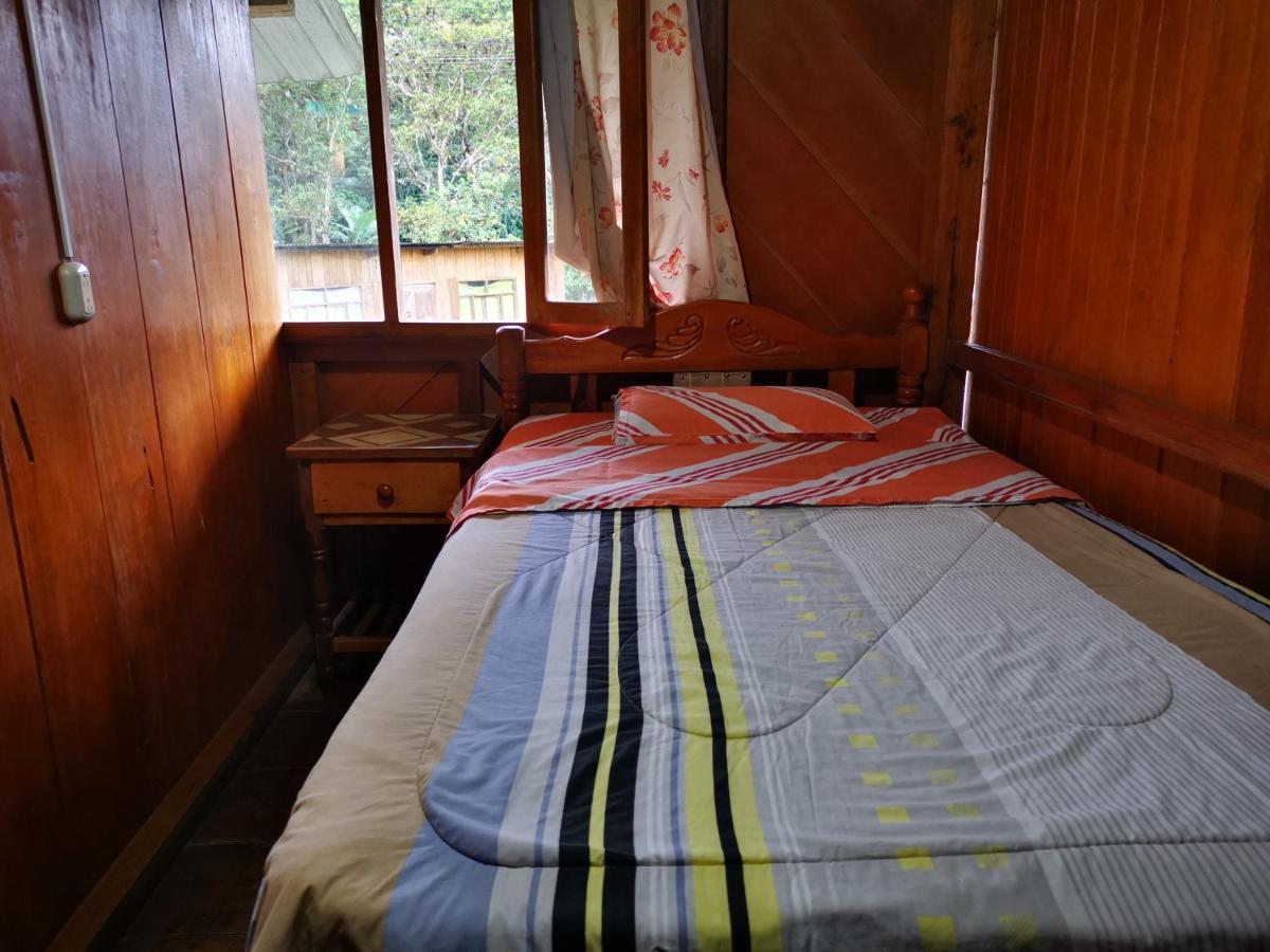 La Tranquilidad Hostel Миндо Екстериор снимка
